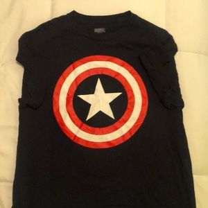 Caption America guys tee